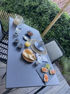 petit déjeuner salé terrasse haritzaga biarritz